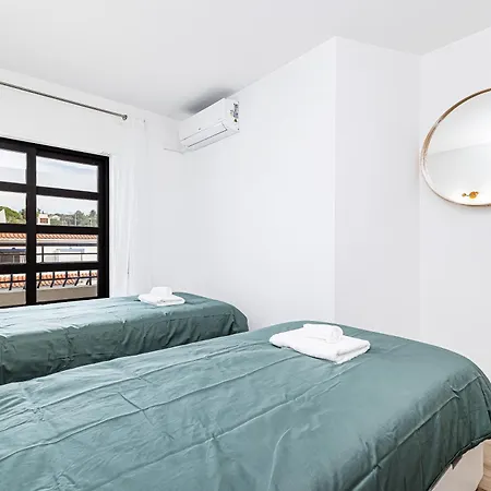 Côte Et - By Bedzy * Carvoeiro (Lagoa)